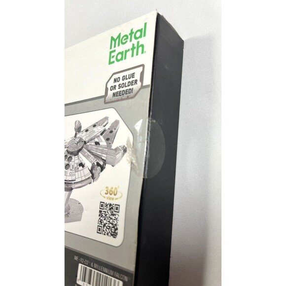 Fascinations Metal Earth Millennium Falcon & R2-D2 3D Metal Model Kit New Sealed - Picture 5 of 8